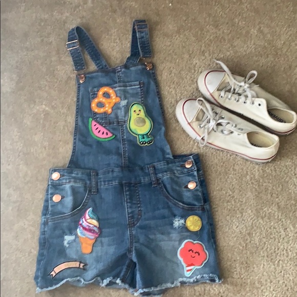!!!SALE!!! CUTE PATCHED OVERALLS!!!! - Picture 1 of 6
